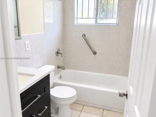 1195 NW 100th Ter #1, Miami, FL 33150