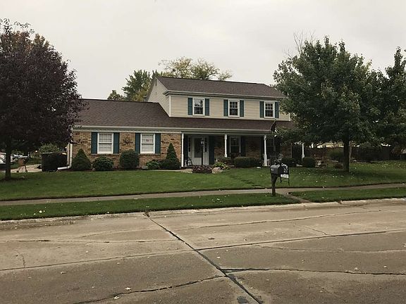 2nd image of 912 Candlewood Way