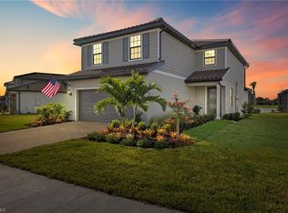 2147 Yellowfin Cir, Naples, FL 34114