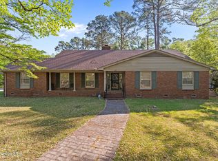 708 Frederick Avenue, Laurinburg, NC 28352