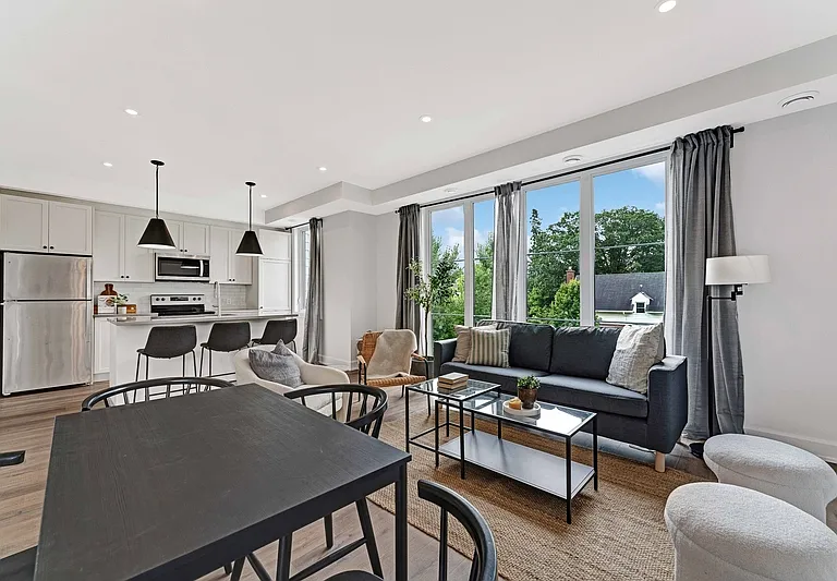 157 Sanford Ave #C — Photo 1