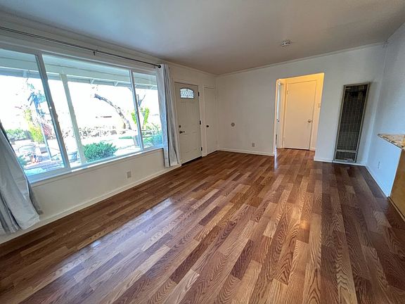 4th image of 14618 Union Ave