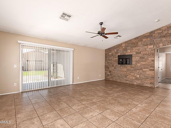 4th image of 4935 W BURGESS Lane