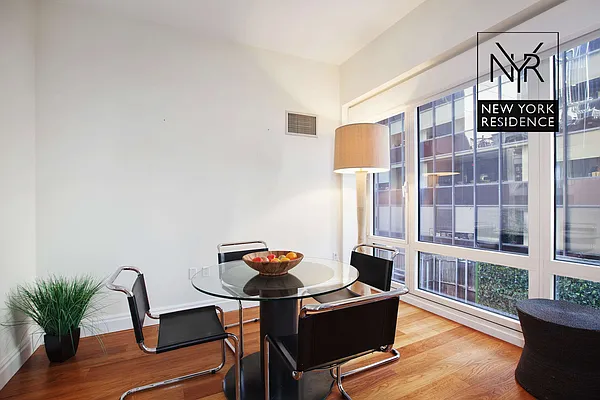 Rented by New York Residence | media 18