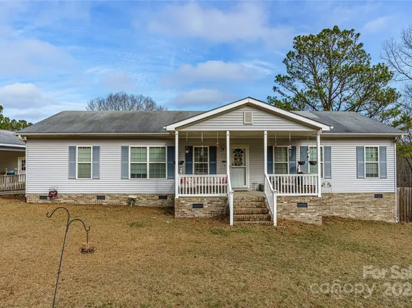 449 Frank Moorer Dr, Swansea, SC 29160