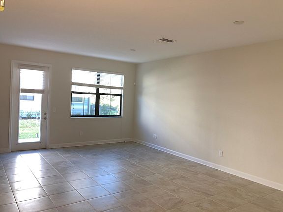 4th image of 11606 Whistling Pine Way