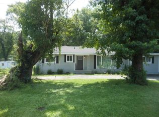 1306 Phils Dr, Chattanooga, TN 37421