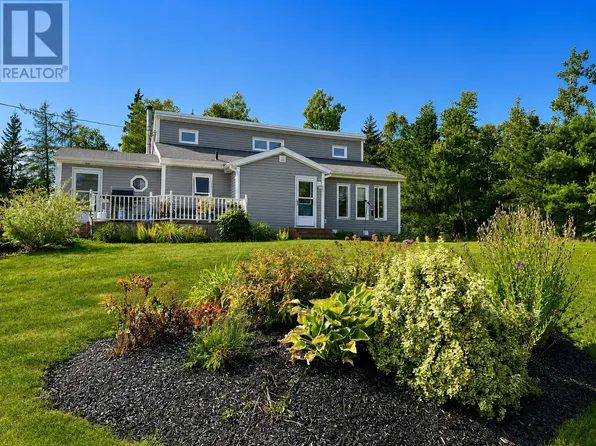 1153 Roseberry Rd, Saint John's Parish, PE C0A 1A0