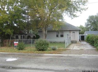 121 Grace Ave, Worland, WY 82401