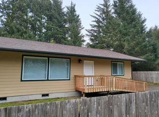 744 Albion Ave SE, Ocean Shores, WA 98569