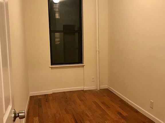 2nd image of 515 W 111th St APT 5C