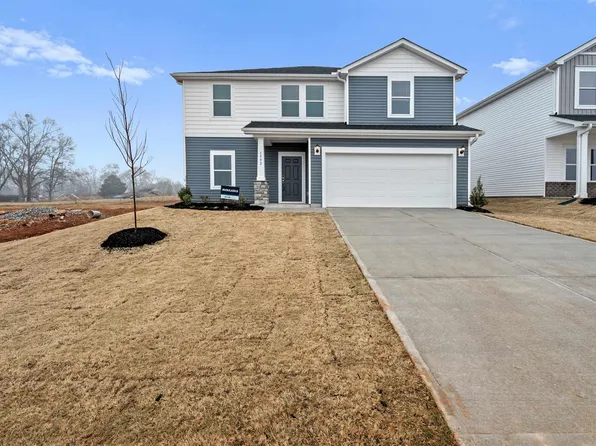 1592 Erindale Dr, Wellford, SC 29385