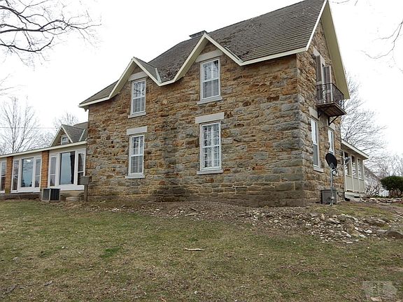 4th image of 2226 N County Road 1050