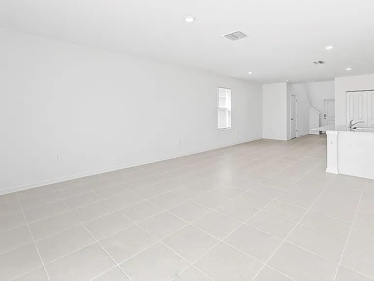 1936 Wilder Way — Photo 10