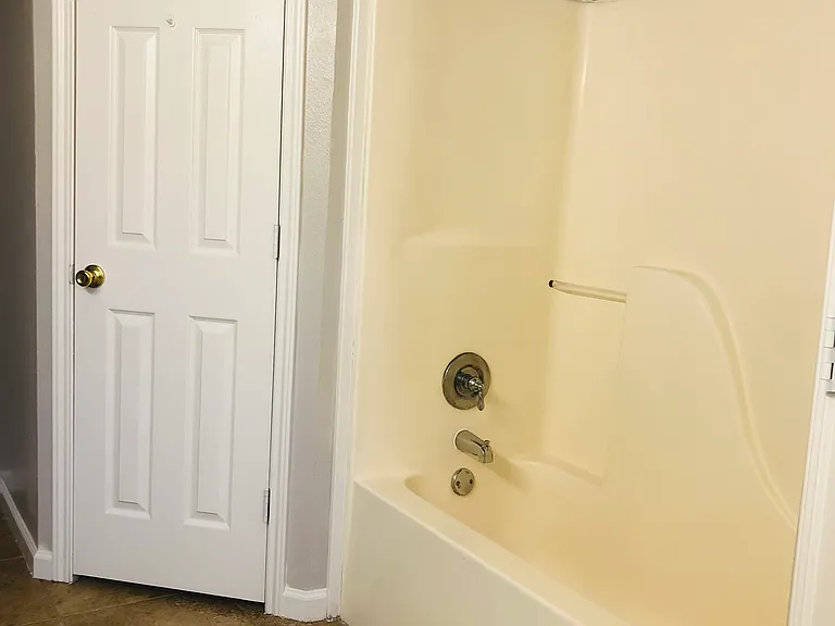Master bath __