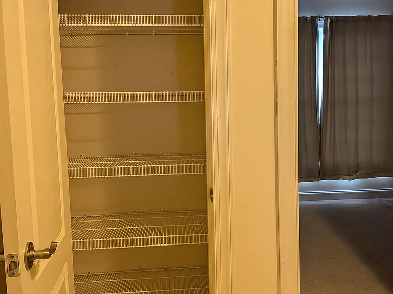 243 Sheliah Ct — Photo 19