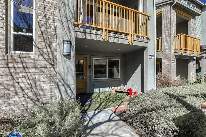 2418 Stearman Ln #4 — Photo 4