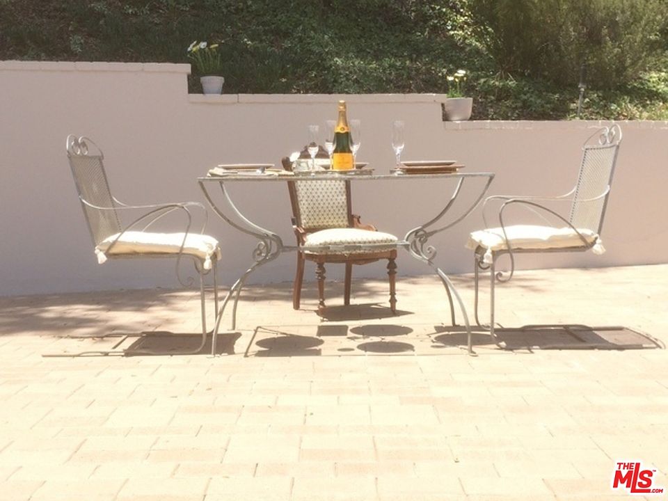 2nd image of 28239 Via Acero St