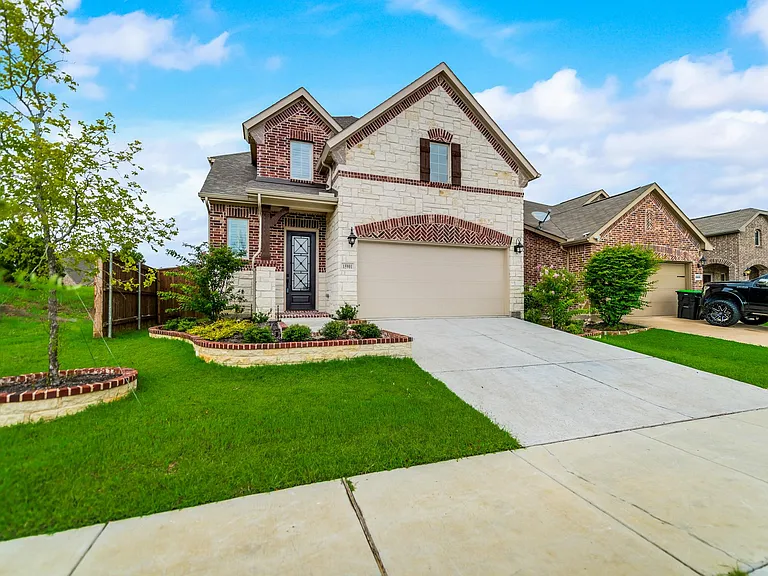 15901 Crosslake Ct — Photo 4