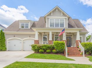 1068 Reunion Dr, Chattanooga, TN 37421