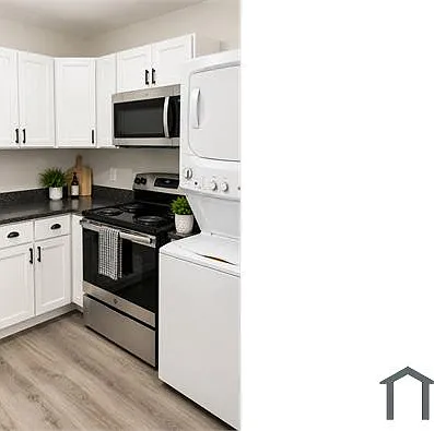 2 bed, 800 sqft, $1,400 — Photo 2