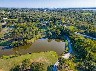 7933 Mountain View Rd, Crossroads, TX 76227