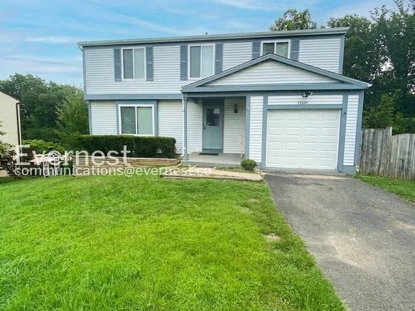 13307 Smoketown Rd, Woodbridge, VA 22192