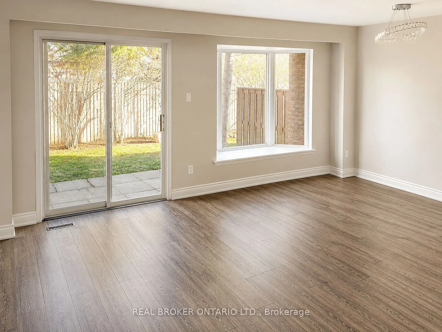 3 bed, $3,800 — Photo 2