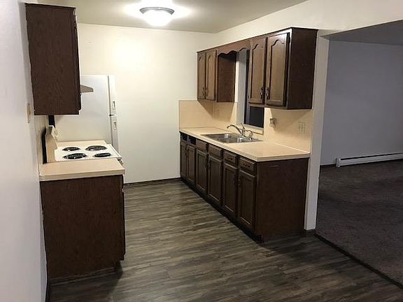 4th image of 517 136th Ave APT 15