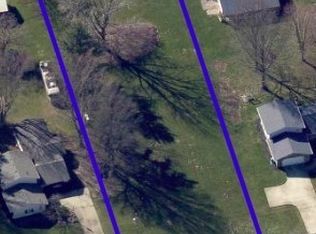 10324 Baumhart Rd, Amherst, OH 44001