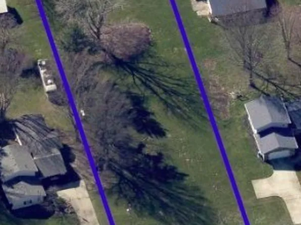 10324 Baumhart Rd, Amherst, OH 44001