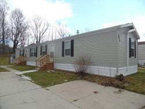 1st image of 4826 Harrison Ave