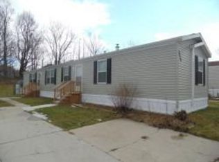 4826 Harrison Ave, Hudsonville, MI 49426