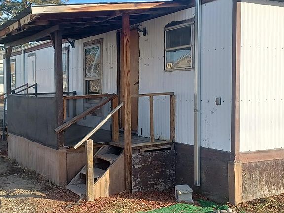 5th image of 720 S Johns Ave Trlr 11