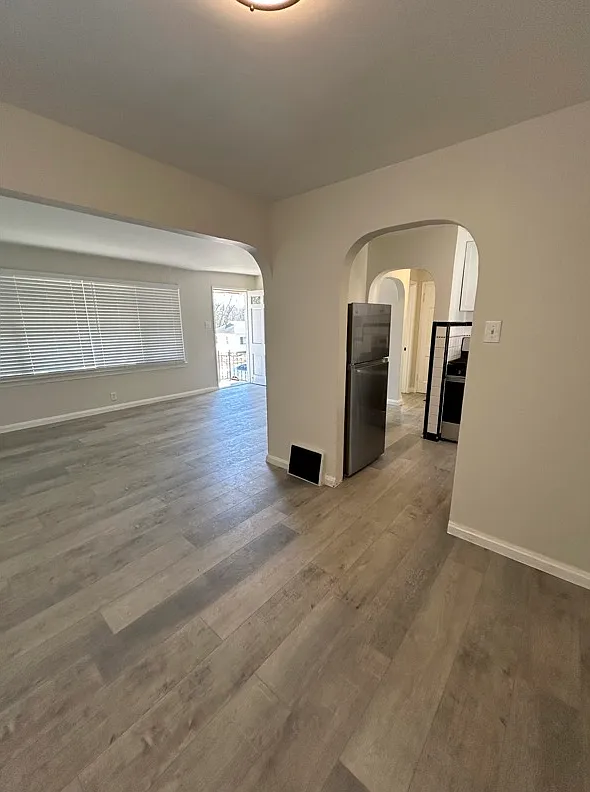 2 bed, 800 sqft, $1,195 — Photo 3
