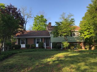 1014 Onslow Dr, Greensboro, NC 27408