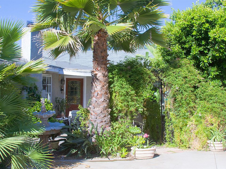 1st image of 1052 Camino Ciego