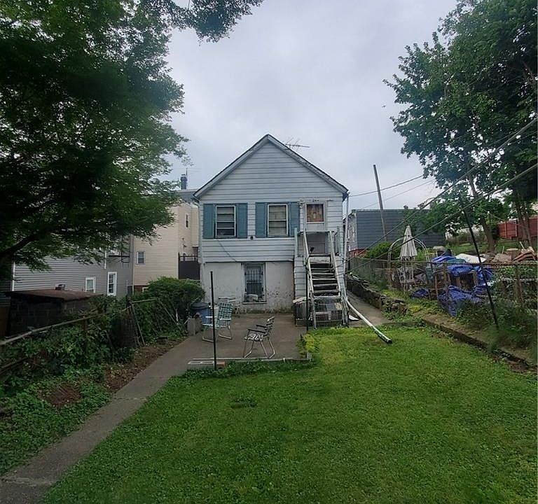 1st image of 6 Whelan Pl