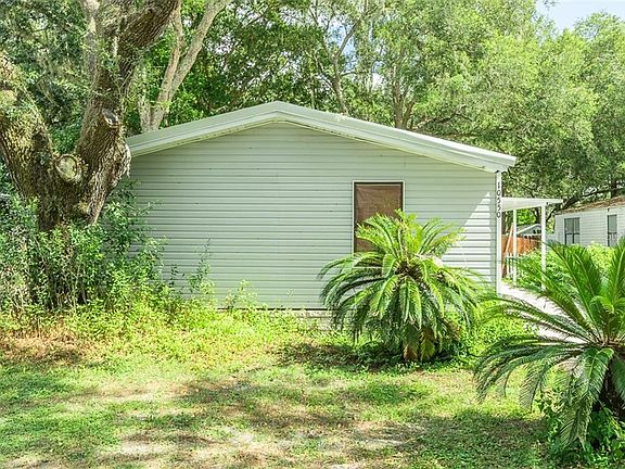2nd image of 10550 Bay Hills Cir