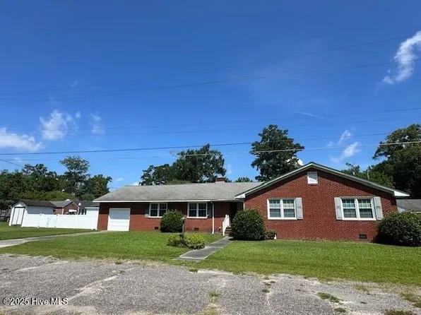 6812 Brooks Alley, Grifton, NC 28530