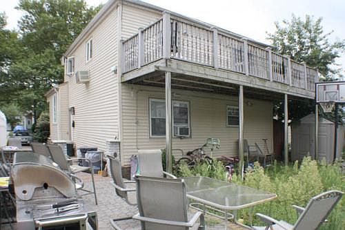 3rd image of 10541 Flatlands 7 St