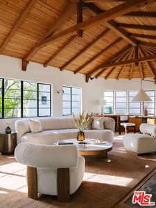 3820 Buena Park Dr, Studio City, CA, 91604