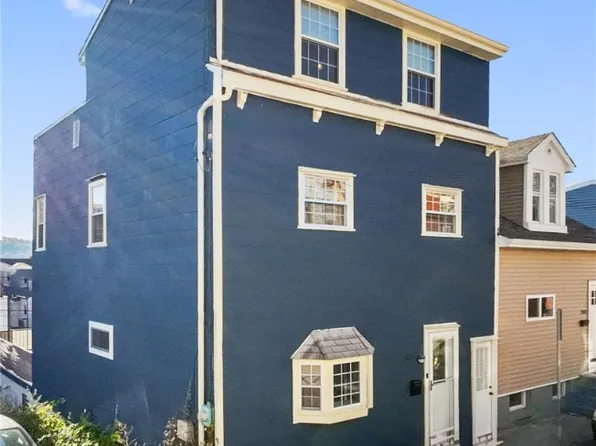 2043 Straubs Ln, Pittsburgh, PA 15212