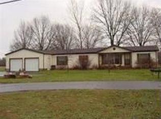 3573 Riverside Rd, Benton Harbor, MI 49022