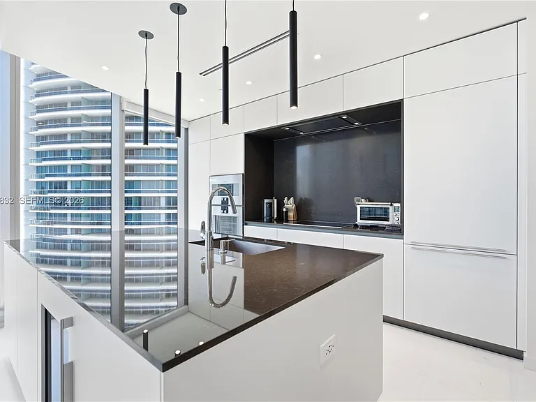 300 Biscayne Boulevard Way #4007W — Photo 15