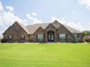 6501 N Oakwood Cir, Owasso, OK 74055