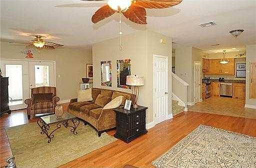 5th image of 1314 Lake Frances Dr