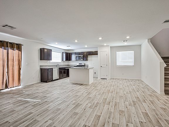 5th image of 7665 Royal Halo Ave