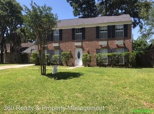 18023 Bambrook Ln, Houston, TX 77090