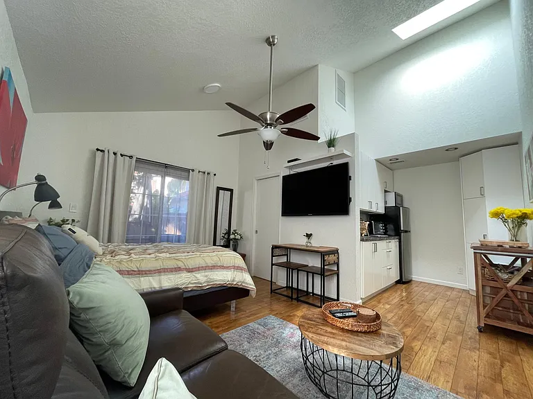 13276 Midbluff Ave #3 — Photo 19